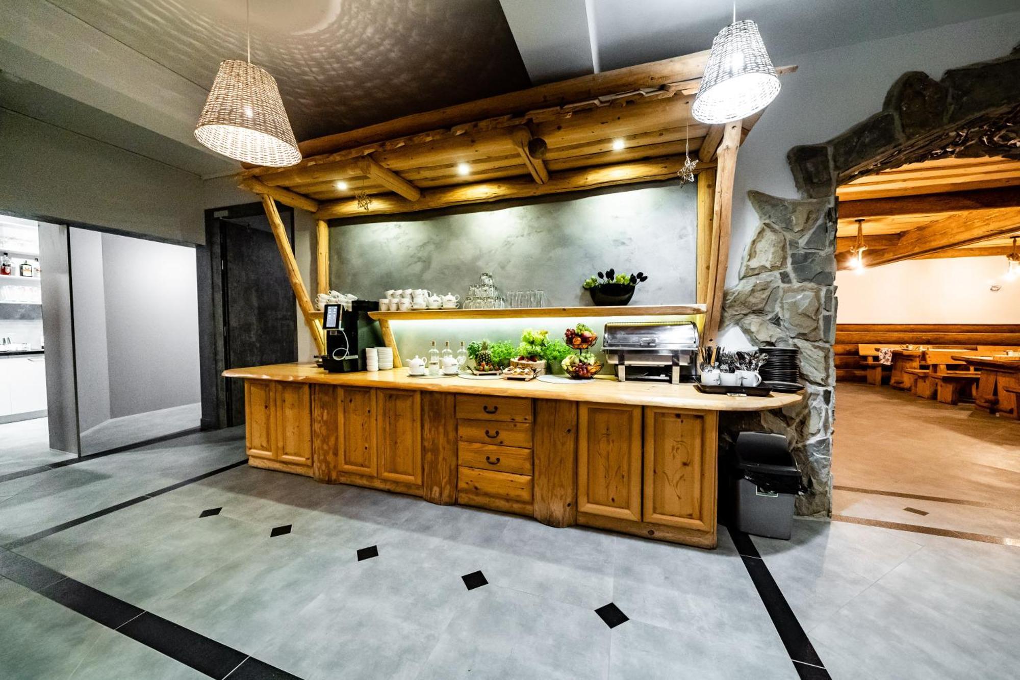 Zapotoczny Residence Зомб Екстериор снимка